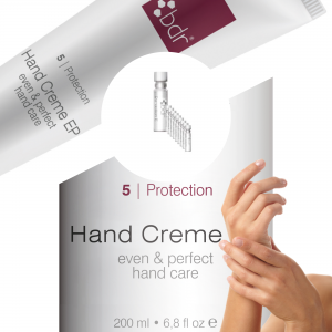 TRATAMENTE COMBINATE - întinerirea mâinilor - fără pete